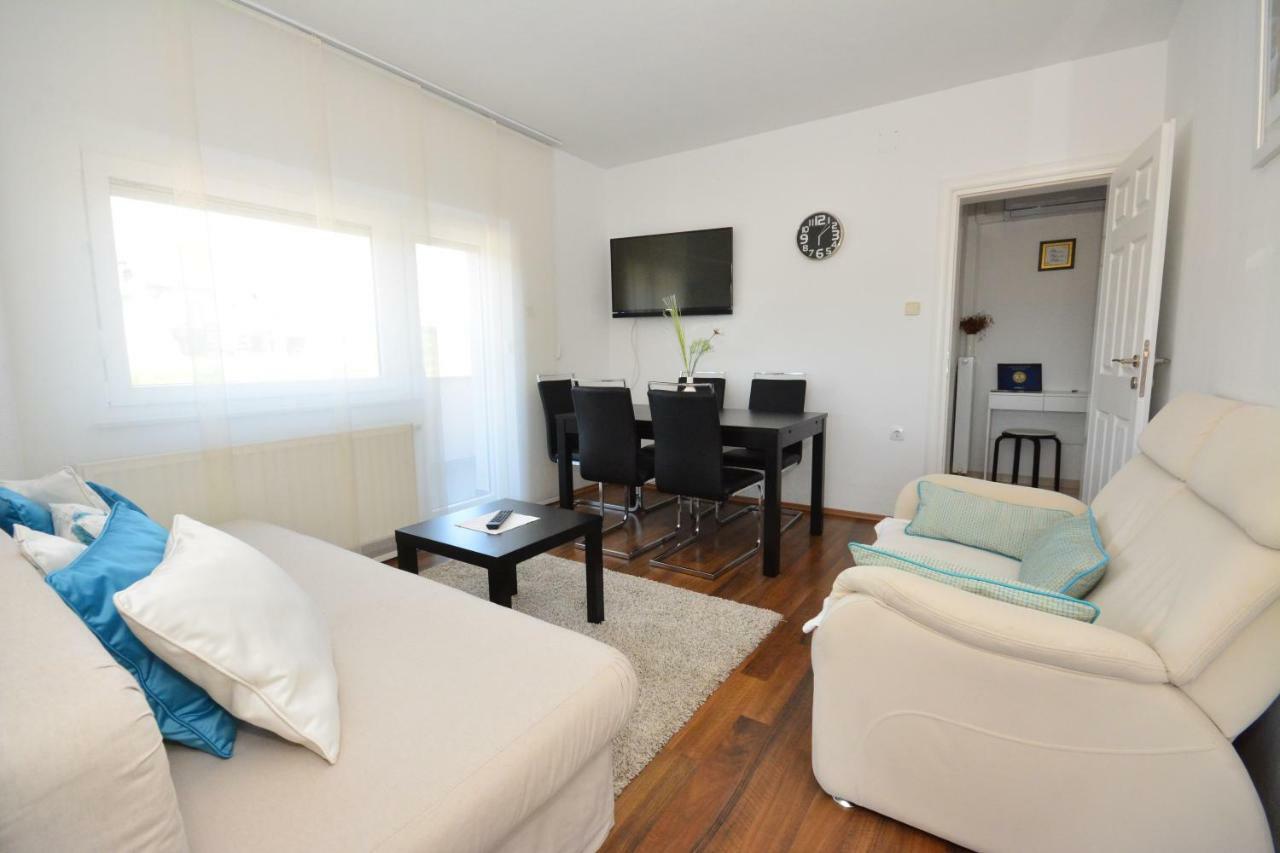 Viktoria Apartment