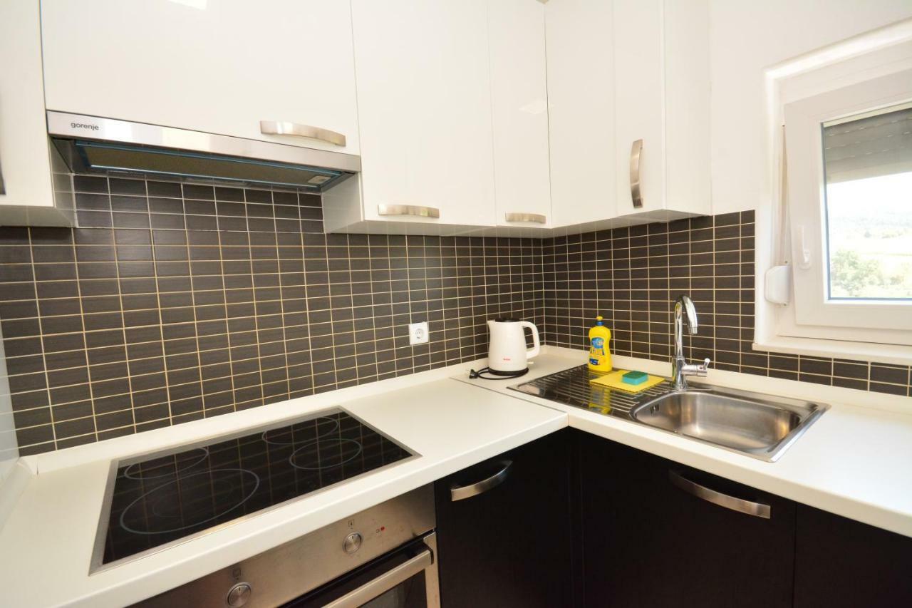 Viktoria Apartment *