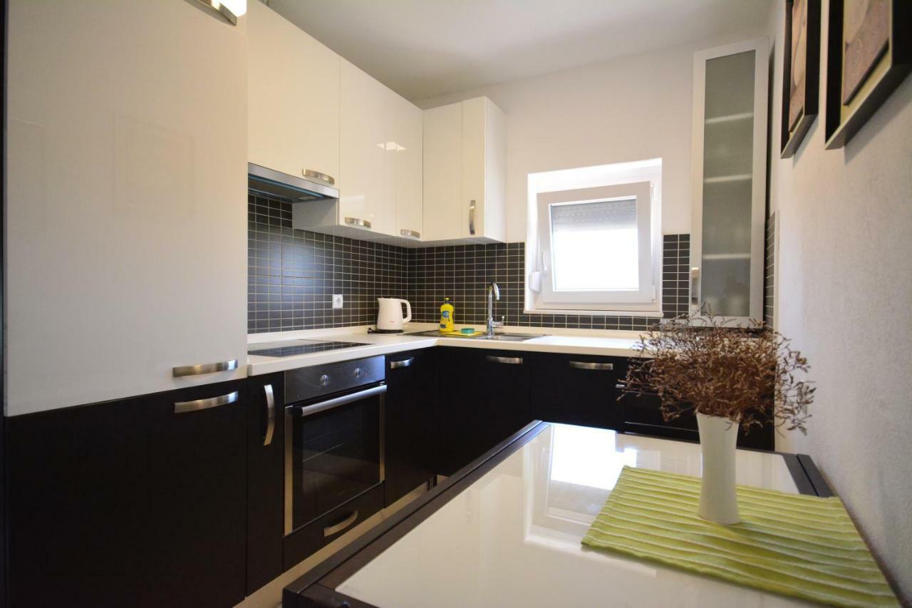 Viktoria Apartment